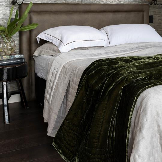 Lux Silk Velvet Throw - Forest Green