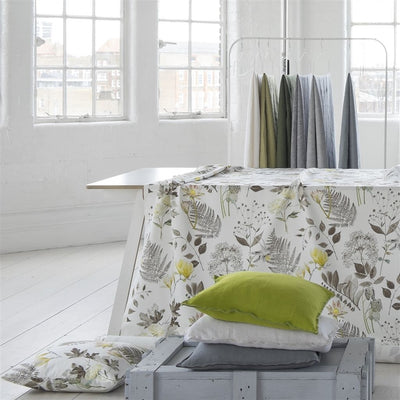 Designers Guild Mokuren Ii - Acacia