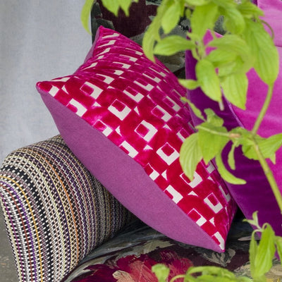 Designers Guild Pugin - Fuchsia