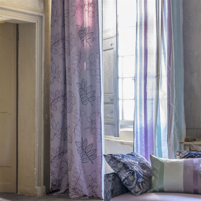 Designers Guild Versailles Garden - Iris