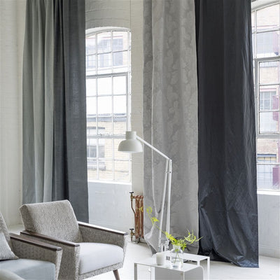 Designers Guild Tuileries Damask - Platinum