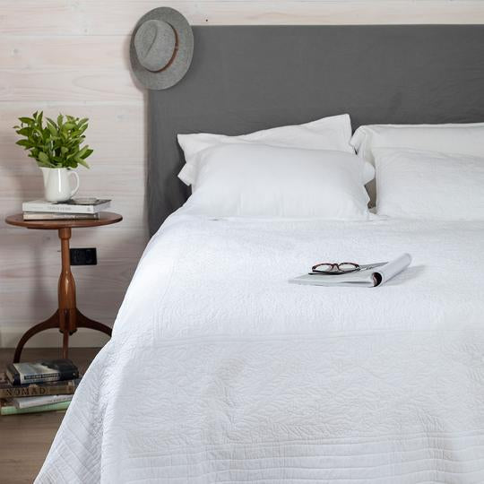 Marcella Lily Leaf Cotton Bedcover - Blanche